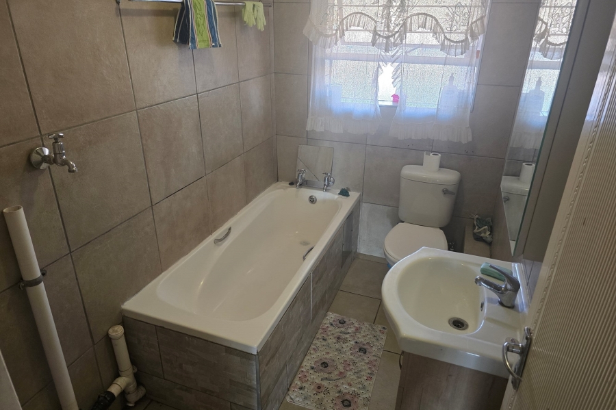 2 Bedroom Property for Sale in Florida Gauteng