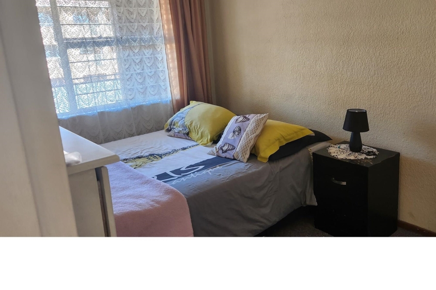 2 Bedroom Property for Sale in Florida Gauteng