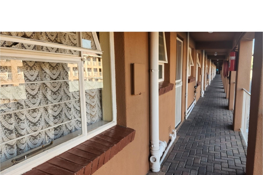 2 Bedroom Property for Sale in Florida Gauteng