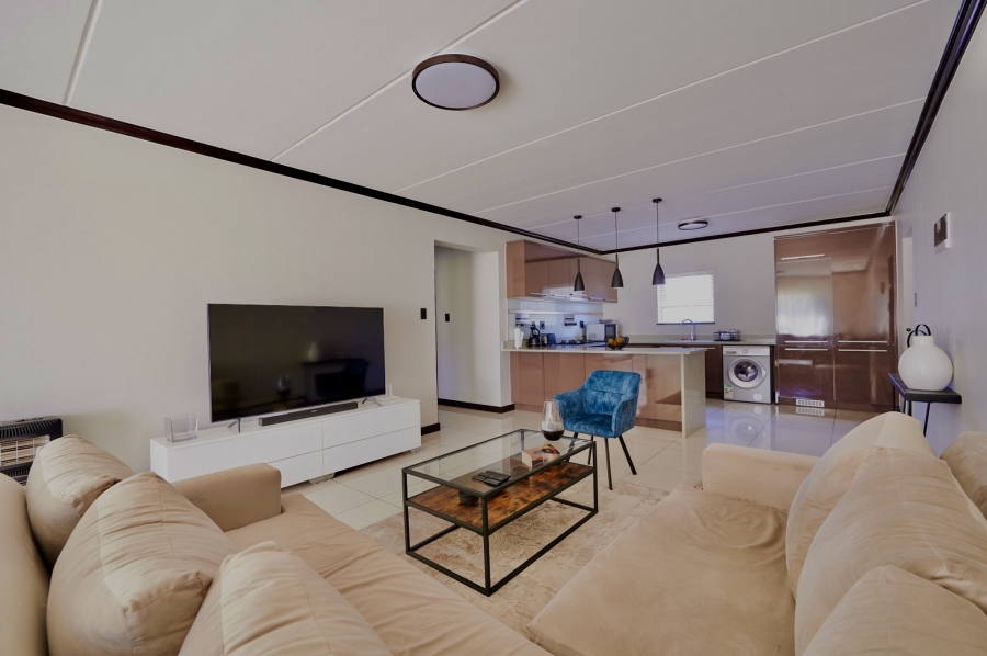2 Bedroom Property for Sale in Carlswald Gauteng