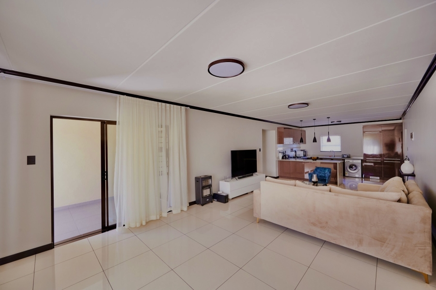 2 Bedroom Property for Sale in Carlswald Gauteng