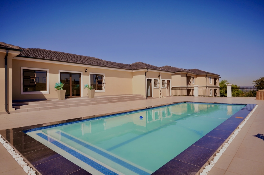 2 Bedroom Property for Sale in Carlswald Gauteng