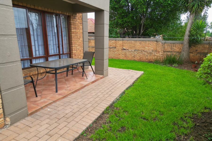 4 Bedroom Property for Sale in Pinehaven Gauteng