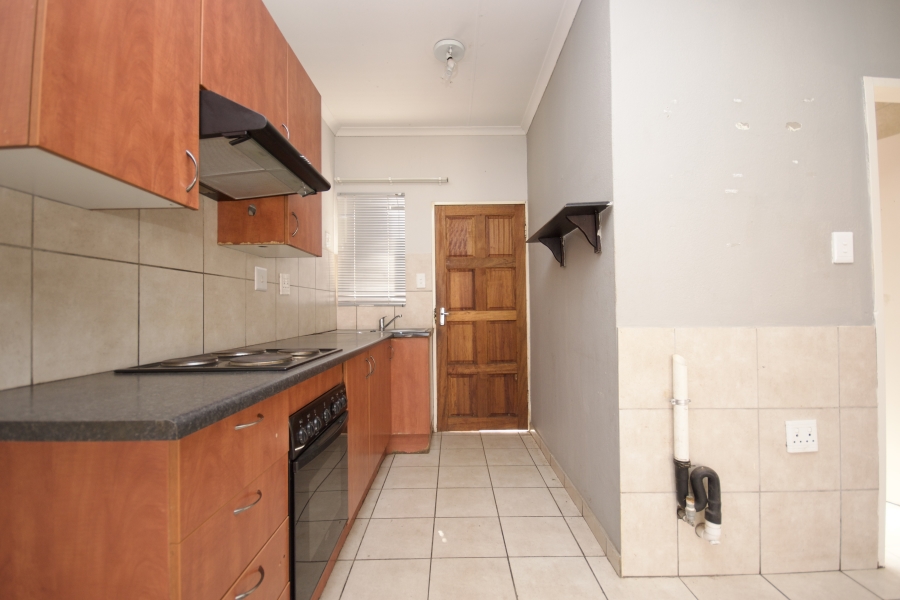 2 Bedroom Property for Sale in Greenhills Gauteng