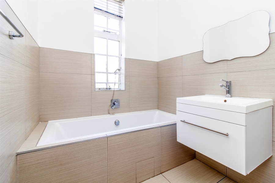 3 Bedroom Property for Sale in Melville Gauteng