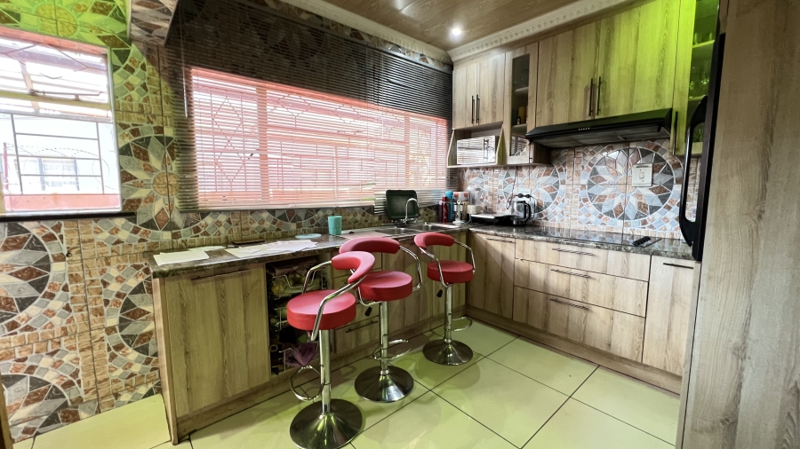 4 Bedroom Property for Sale in Randgate Gauteng