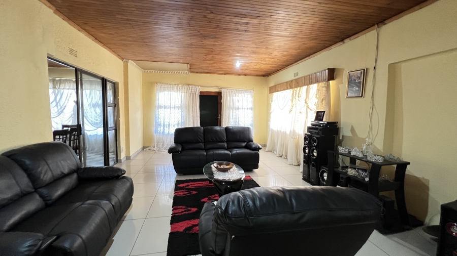 4 Bedroom Property for Sale in Randgate Gauteng