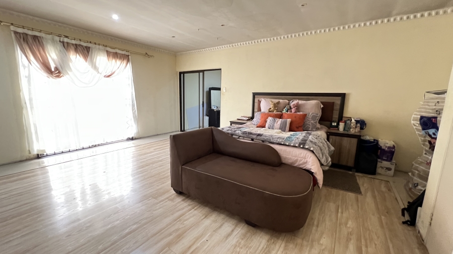 4 Bedroom Property for Sale in Randgate Gauteng