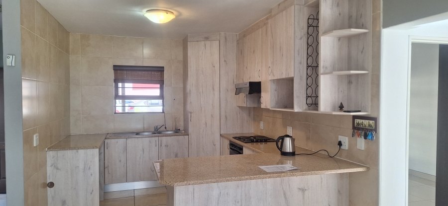 3 Bedroom Property for Sale in Noordheuwel Gauteng