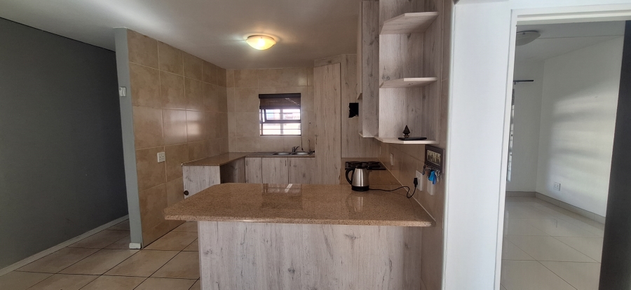 3 Bedroom Property for Sale in Noordheuwel Gauteng