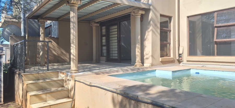 3 Bedroom Property for Sale in Noordheuwel Gauteng