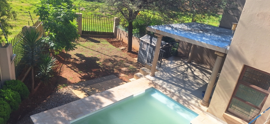 3 Bedroom Property for Sale in Noordheuwel Gauteng