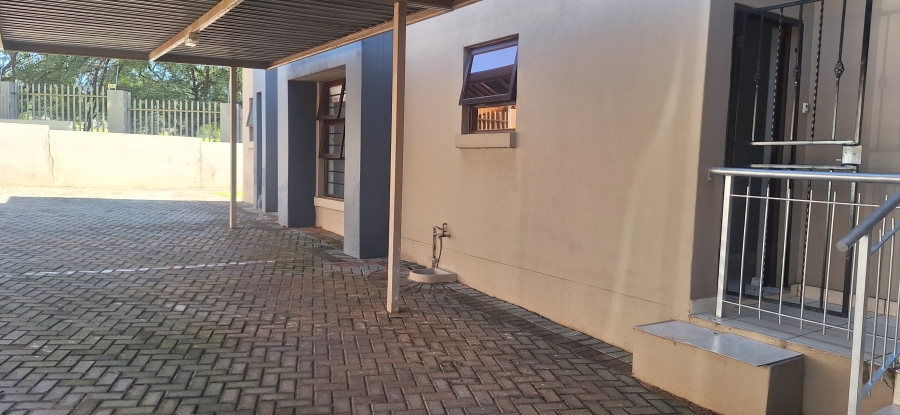 3 Bedroom Property for Sale in Noordheuwel Gauteng