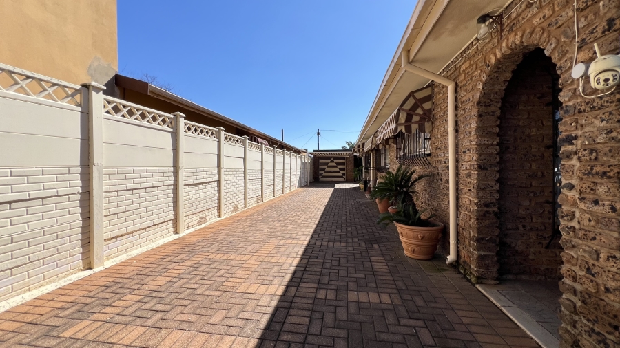 3 Bedroom Property for Sale in Randgate Gauteng