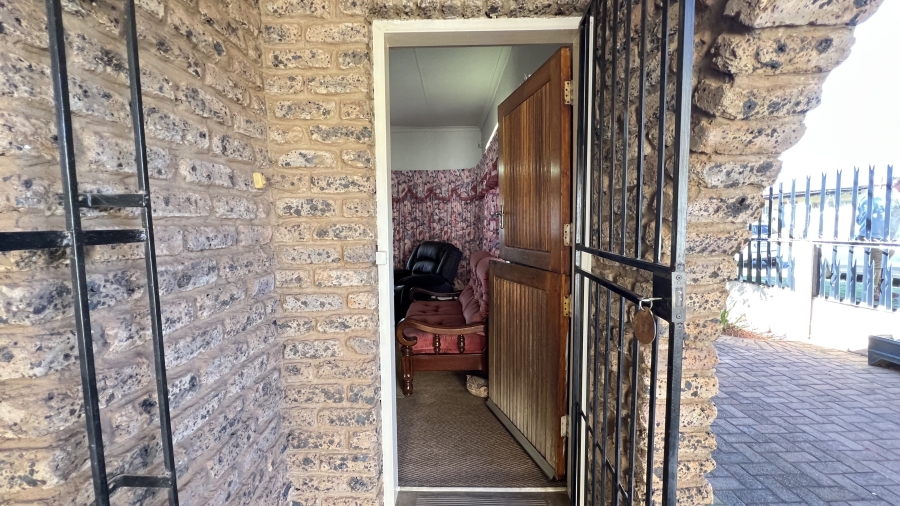 3 Bedroom Property for Sale in Randgate Gauteng