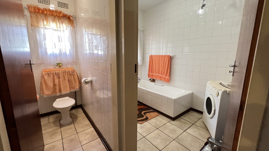 3 Bedroom Property for Sale in Randgate Gauteng