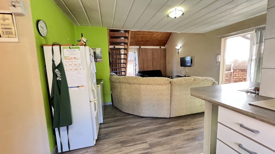 3 Bedroom Property for Sale in Helikonpark Gauteng