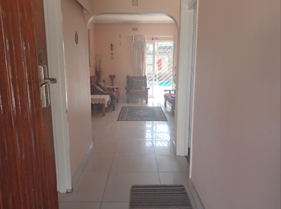 4 Bedroom Property for Sale in Ridgeway Gauteng