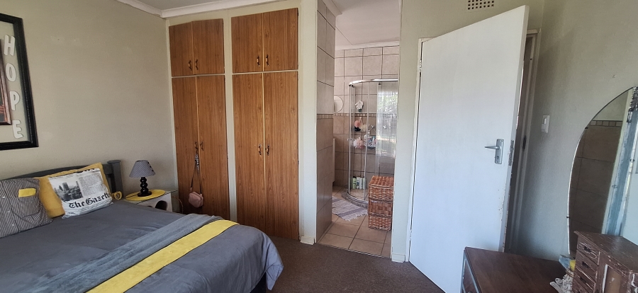 3 Bedroom Property for Sale in Dan Pienaarville Gauteng