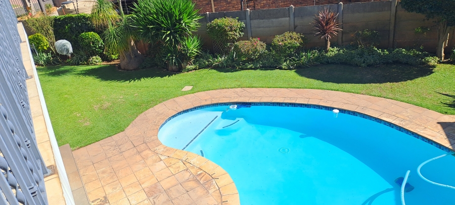 4 Bedroom Property for Sale in New State Areas Gauteng