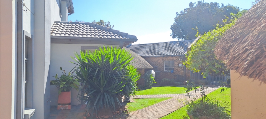 4 Bedroom Property for Sale in New State Areas Gauteng