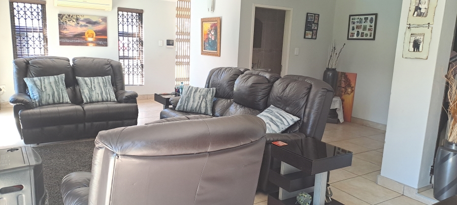 4 Bedroom Property for Sale in New State Areas Gauteng