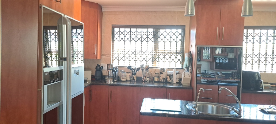 4 Bedroom Property for Sale in New State Areas Gauteng