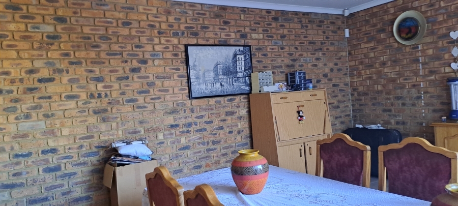 4 Bedroom Property for Sale in New State Areas Gauteng