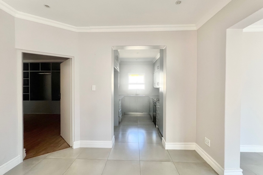 To Let 2 Bedroom Property for Rent in Magaliessig Gauteng