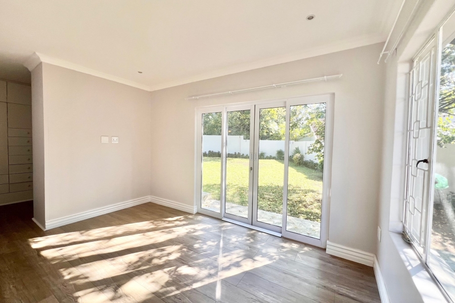 To Let 2 Bedroom Property for Rent in Magaliessig Gauteng
