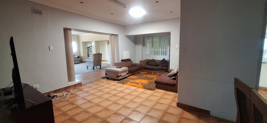 4 Bedroom Property for Sale in Witpoortjie Gauteng