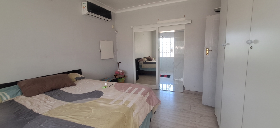 4 Bedroom Property for Sale in Witpoortjie Gauteng