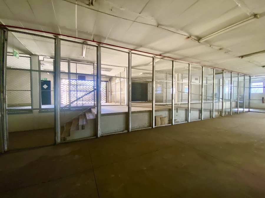 To Let commercial Property for Rent in Randjespark Gauteng