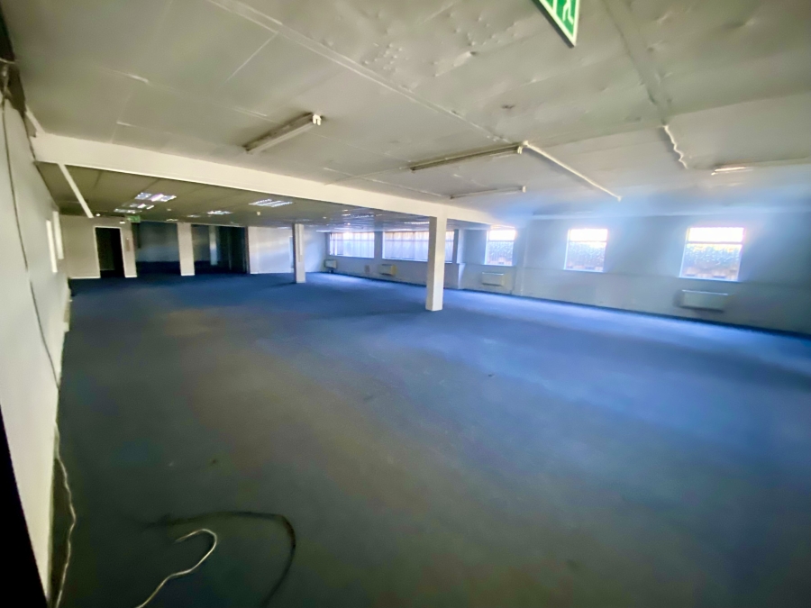 To Let commercial Property for Rent in Randjespark Gauteng