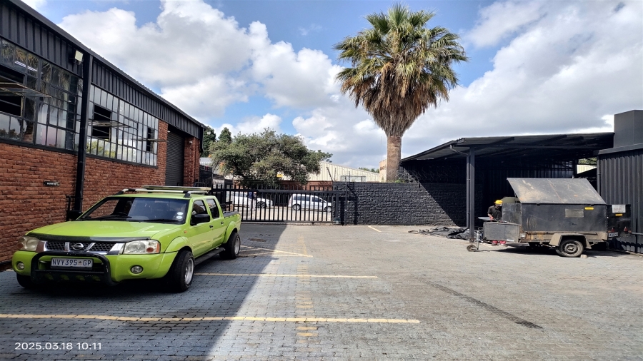 To Let commercial Property for Rent in Strijdom Park Gauteng