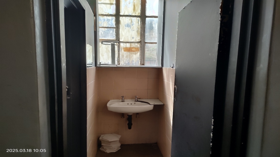 To Let commercial Property for Rent in Strijdom Park Gauteng