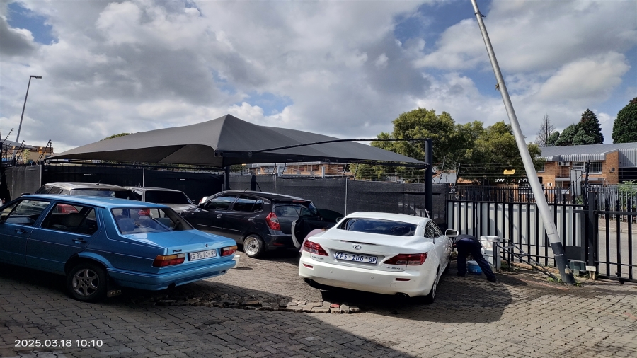 To Let commercial Property for Rent in Strijdom Park Gauteng