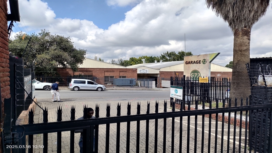 To Let commercial Property for Rent in Strijdom Park Gauteng