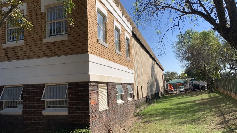 To Let commercial Property for Rent in Linbro Park Gauteng