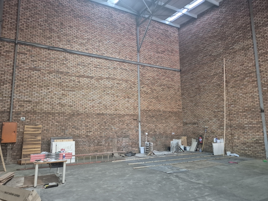 To Let commercial Property for Rent in Meadowdale Gauteng