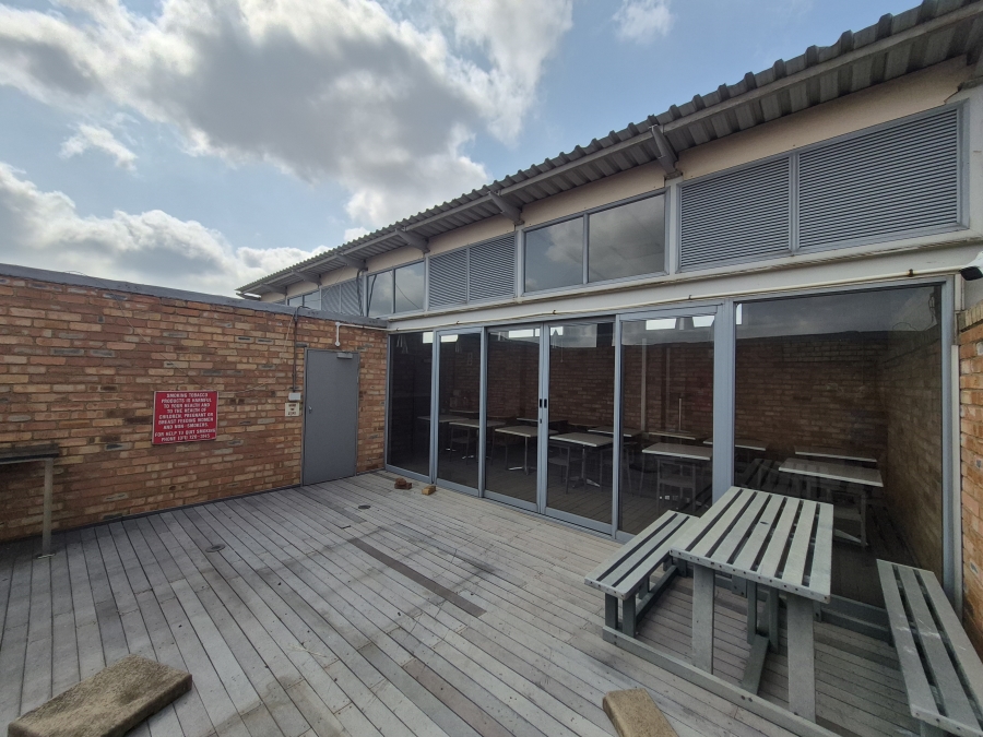 To Let commercial Property for Rent in Meadowdale Gauteng