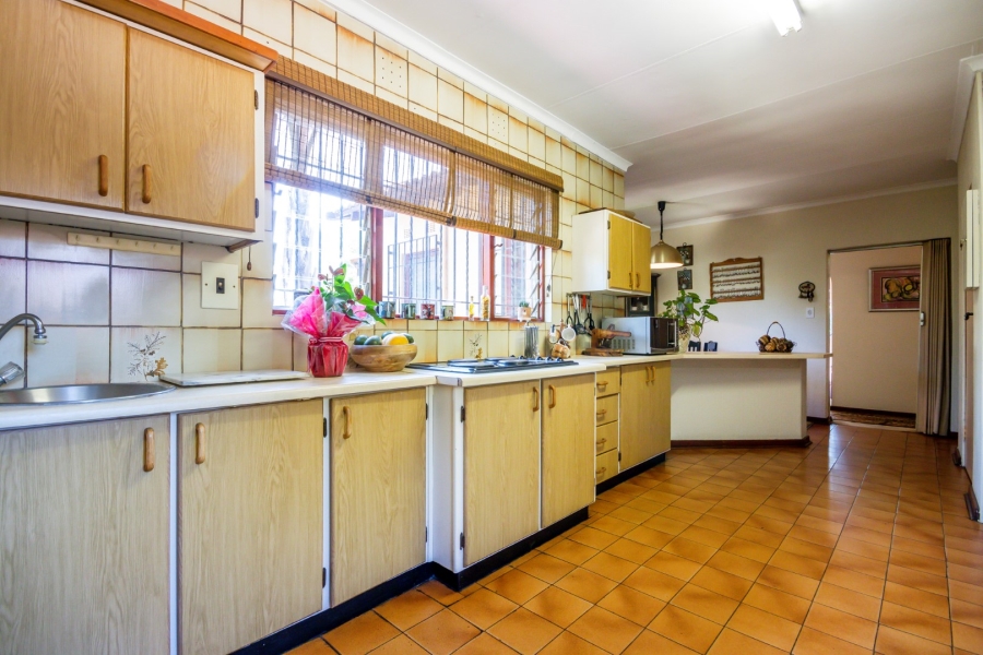 4 Bedroom Property for Sale in Northcliff Gauteng