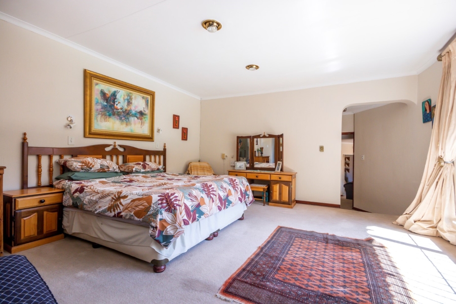 4 Bedroom Property for Sale in Northcliff Gauteng