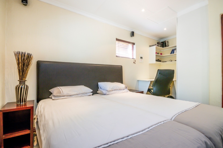 4 Bedroom Property for Sale in Northcliff Gauteng