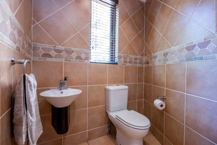 4 Bedroom Property for Sale in Northcliff Gauteng