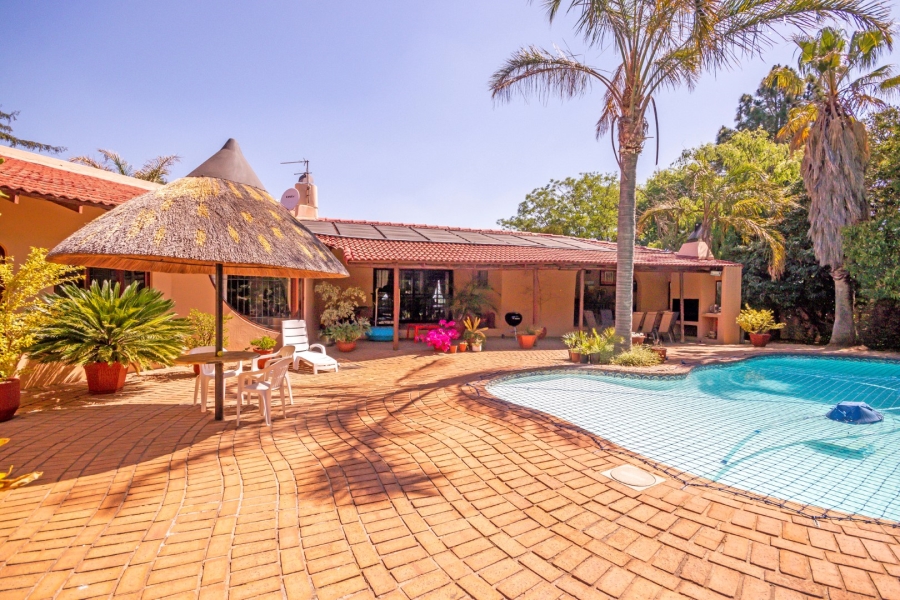 4 Bedroom Property for Sale in Northcliff Gauteng