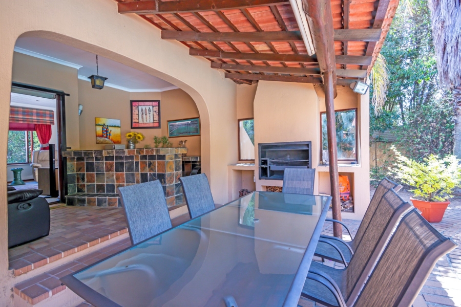4 Bedroom Property for Sale in Northcliff Gauteng