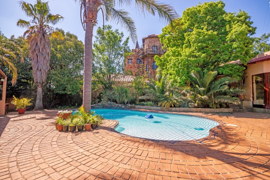 4 Bedroom Property for Sale in Northcliff Gauteng