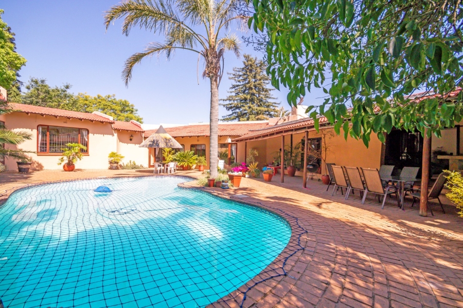 4 Bedroom Property for Sale in Northcliff Gauteng
