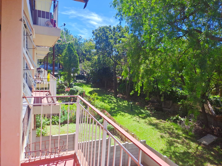 To Let 2 Bedroom Property for Rent in Lyndhurst Gauteng